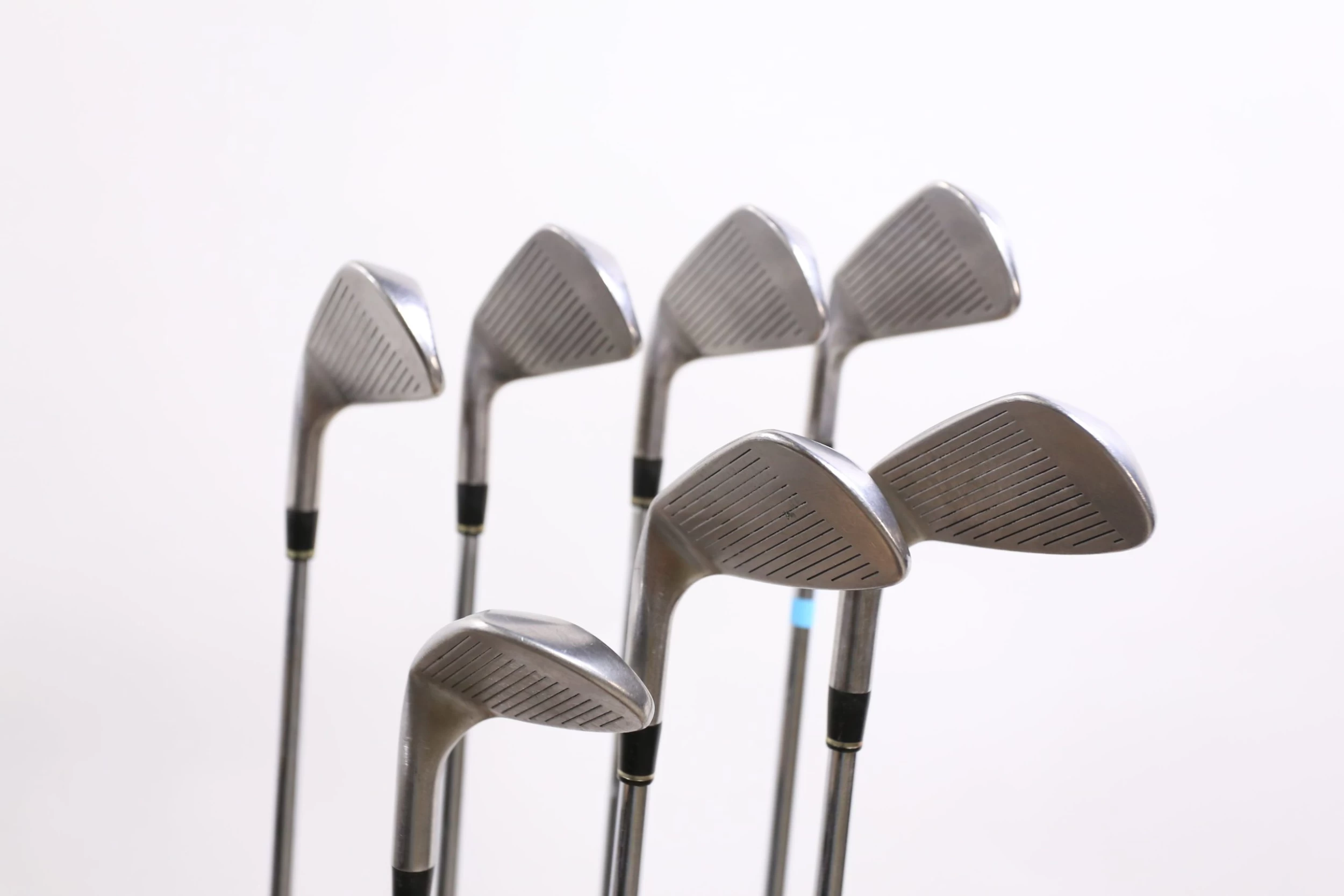 Titleist DCI 962 Iron Set 3-6,8-9,lw RH Steel Dynamic Gold Sensicore Regular Fle - Image 4