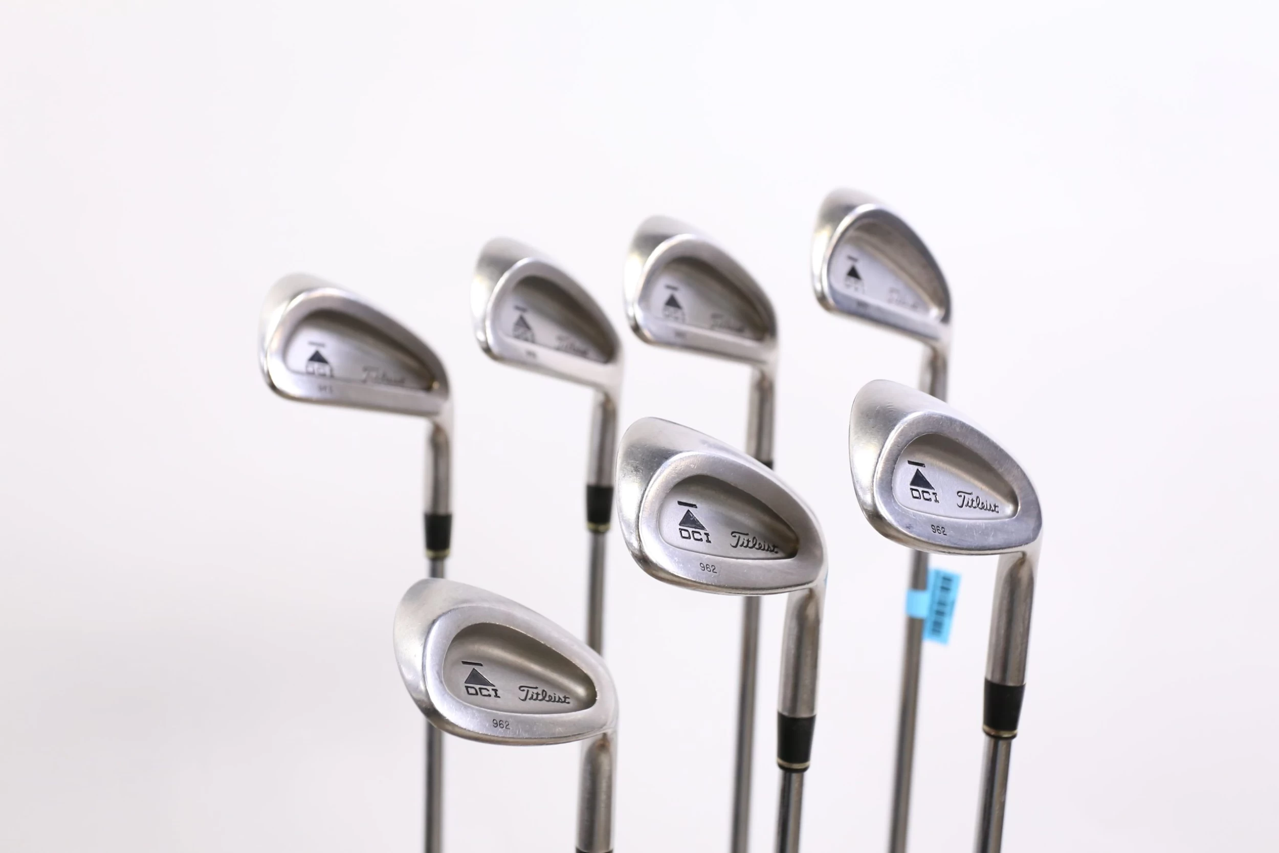 Titleist DCI 962 Iron Set 3-6,8-9,lw RH Steel Dynamic Gold Sensicore Regular Fle - Image 2
