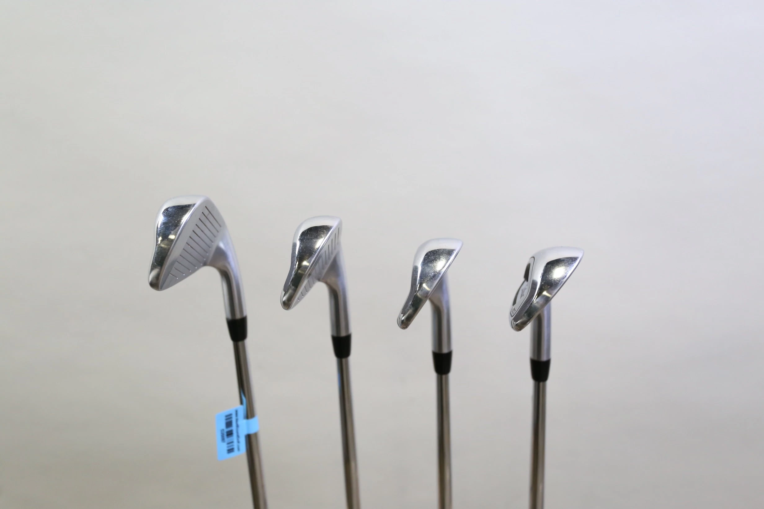 LEFTY Titleist T200 7-PW Iron Set -0.25 In Steel Shaft Stiff Flex - Image 3