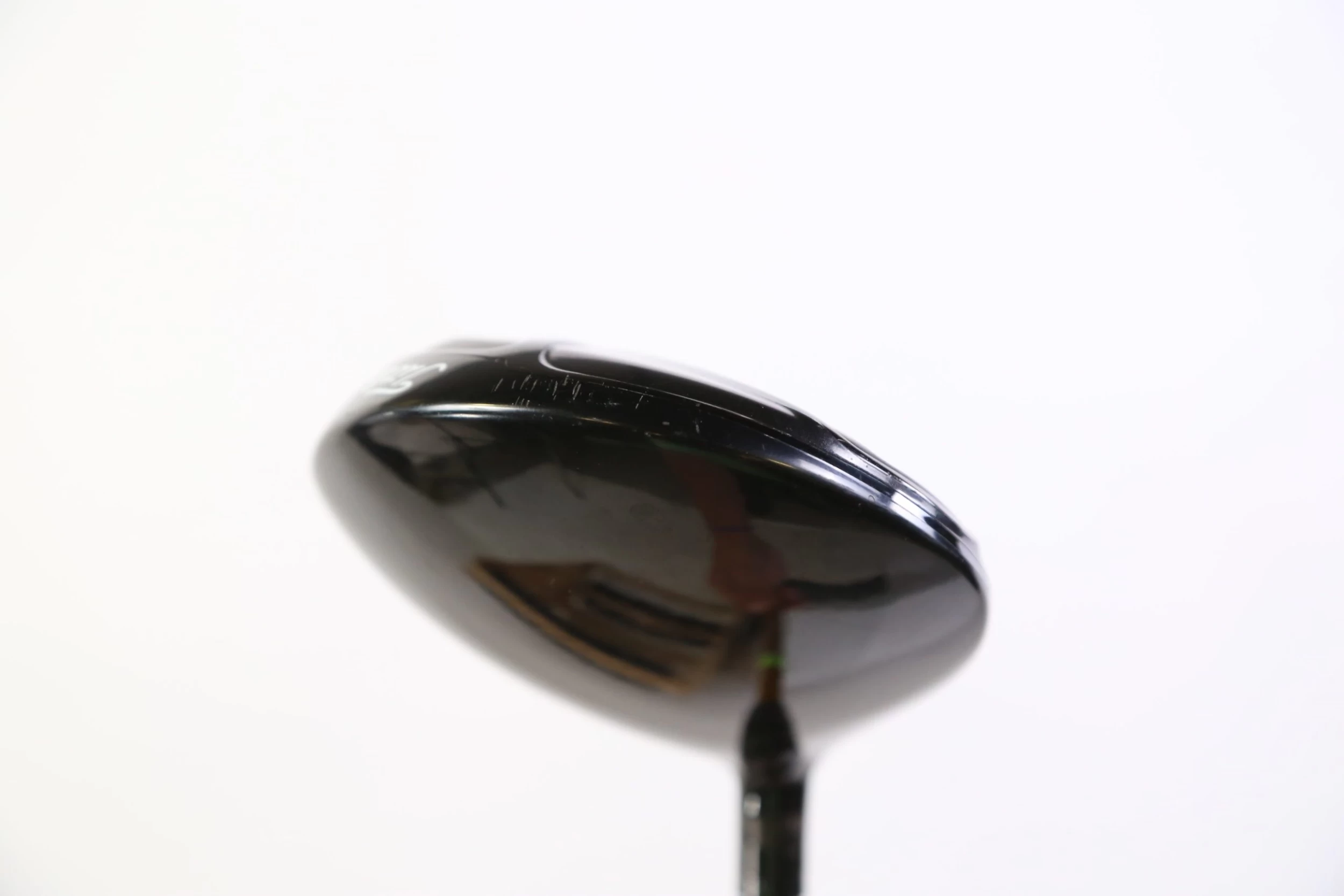 Titleist 910D2 Driver - Right-Handed - 9.5 Degrees - Regular Flex - Image 3