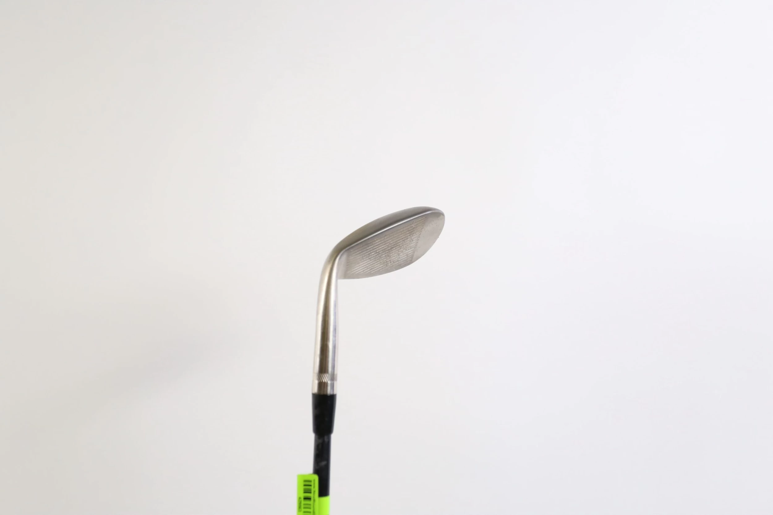 Titleist Vokey SM8 Brushed M Grind 58* Wedge RH 34.75 In Graphite Shaft Stiff - Image 2