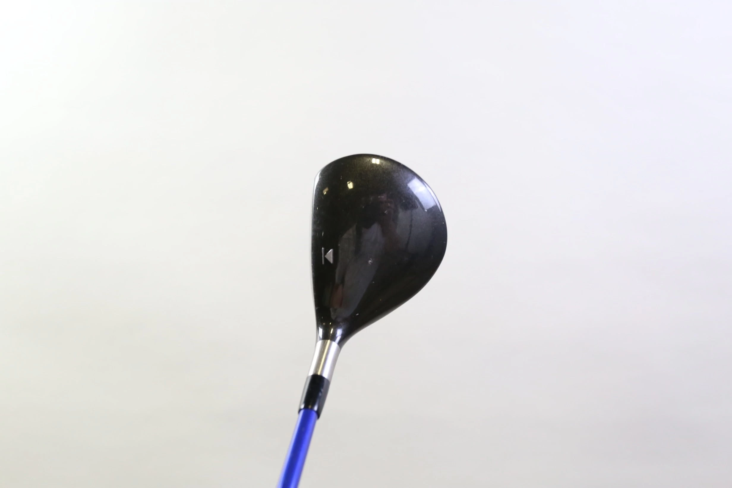 Titleist 904F 4 Wood 17* RH 42.5 In YS-6+ Graphite Shaft Stiff Flex - Image 7