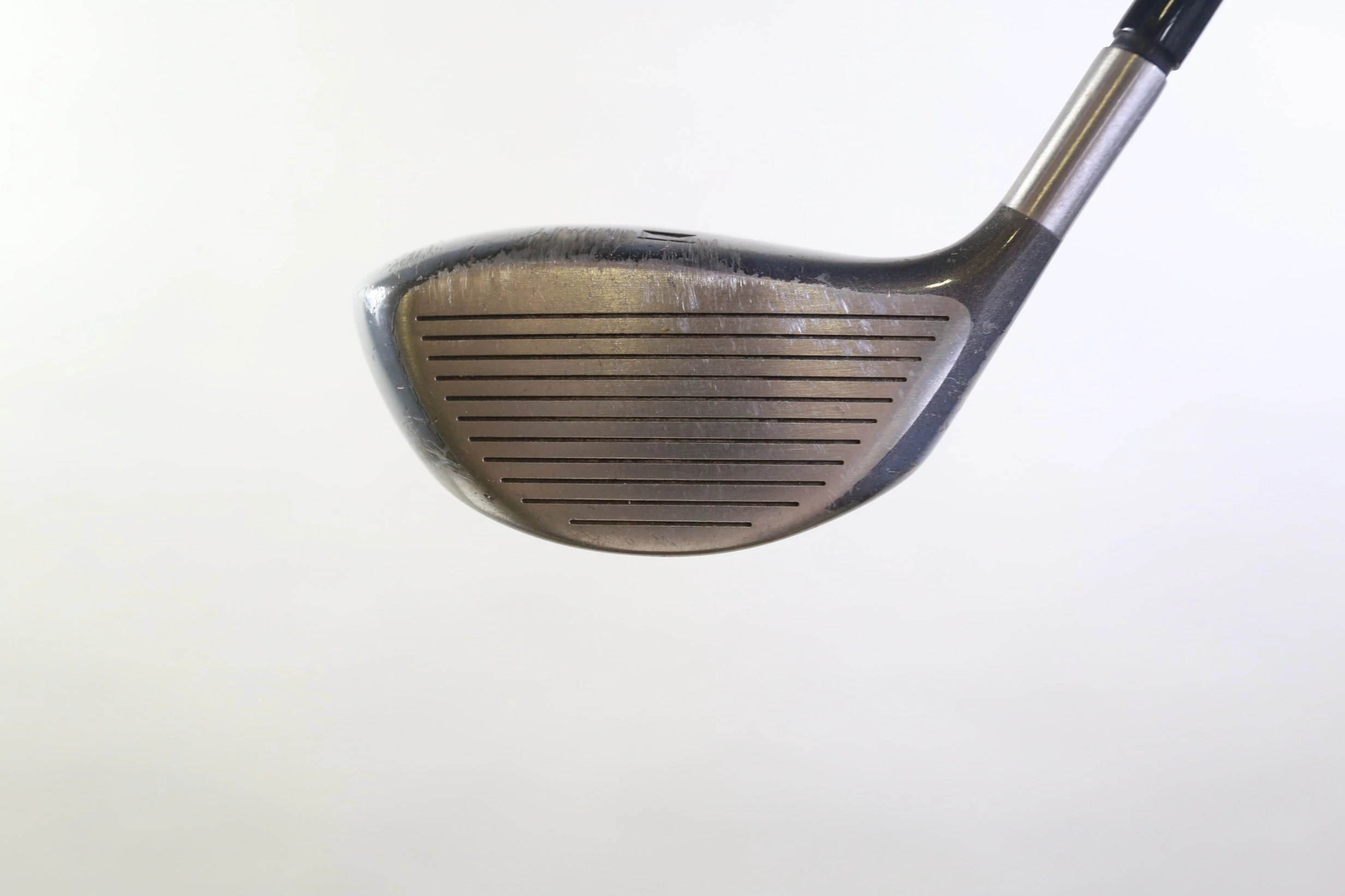 Titleist 975D Driver - Right-Handed - 10.5 Degrees - Stiff Flex - Image 6