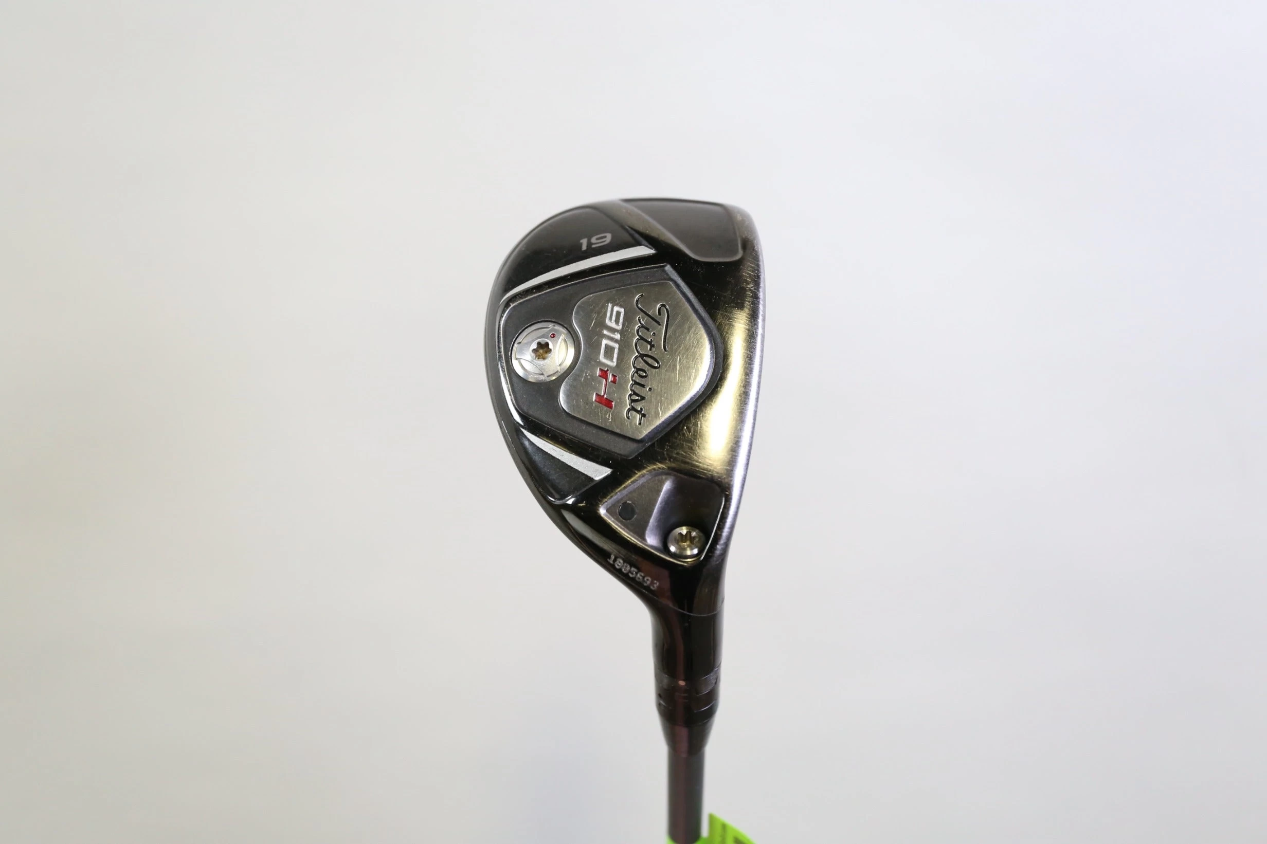 Titleist 910H 19* Hybrid RH 40.5 In Mitsubishi JAVLN Graphite Shaft Regular Flex