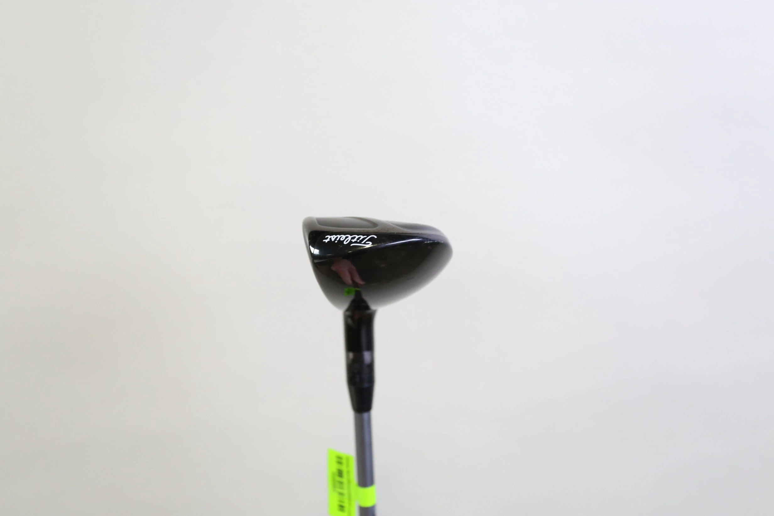Titleist 910H 19* Hybrid RH 40.5 In Mitsubishi JAVLN Graphite Shaft Regular Flex - Image 3
