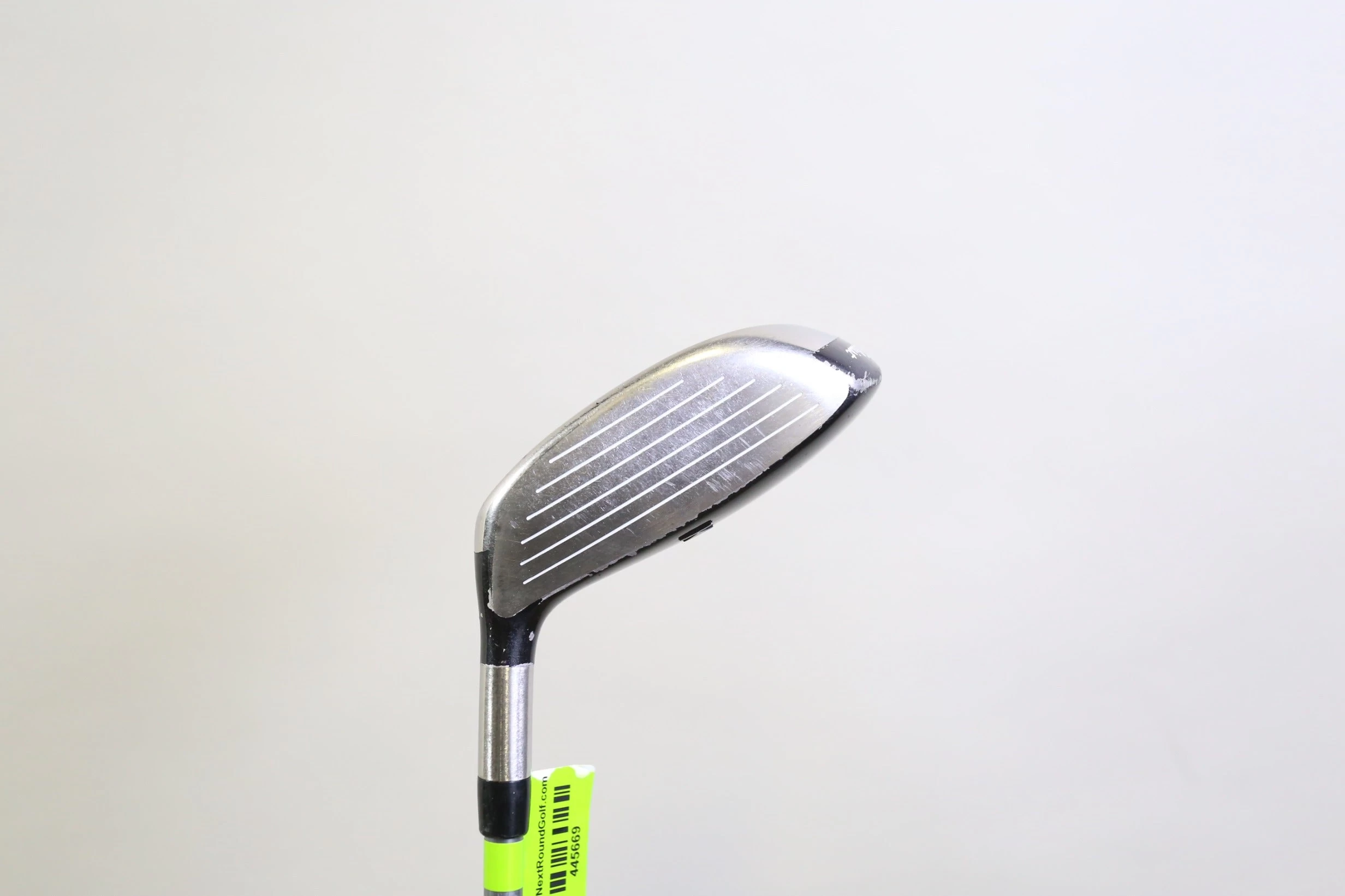 Titleist 909F2 3 Wood 15.5* RH 43 In Diamana Graphite Shaft Stiff Flex - Image 2