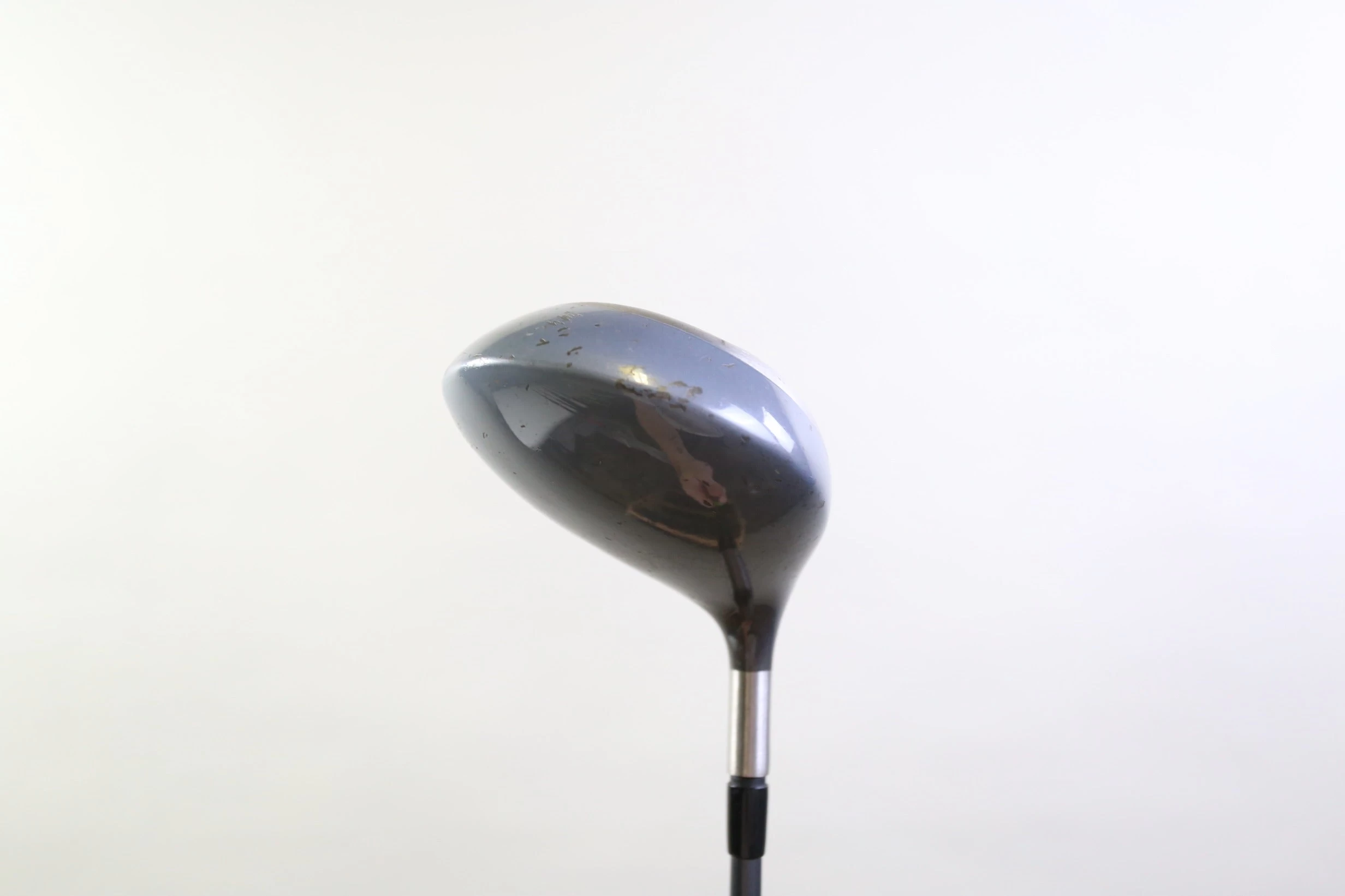 Titleist 975D Driver - Right-Handed - 10.5 Degrees - Stiff Flex - Image 4