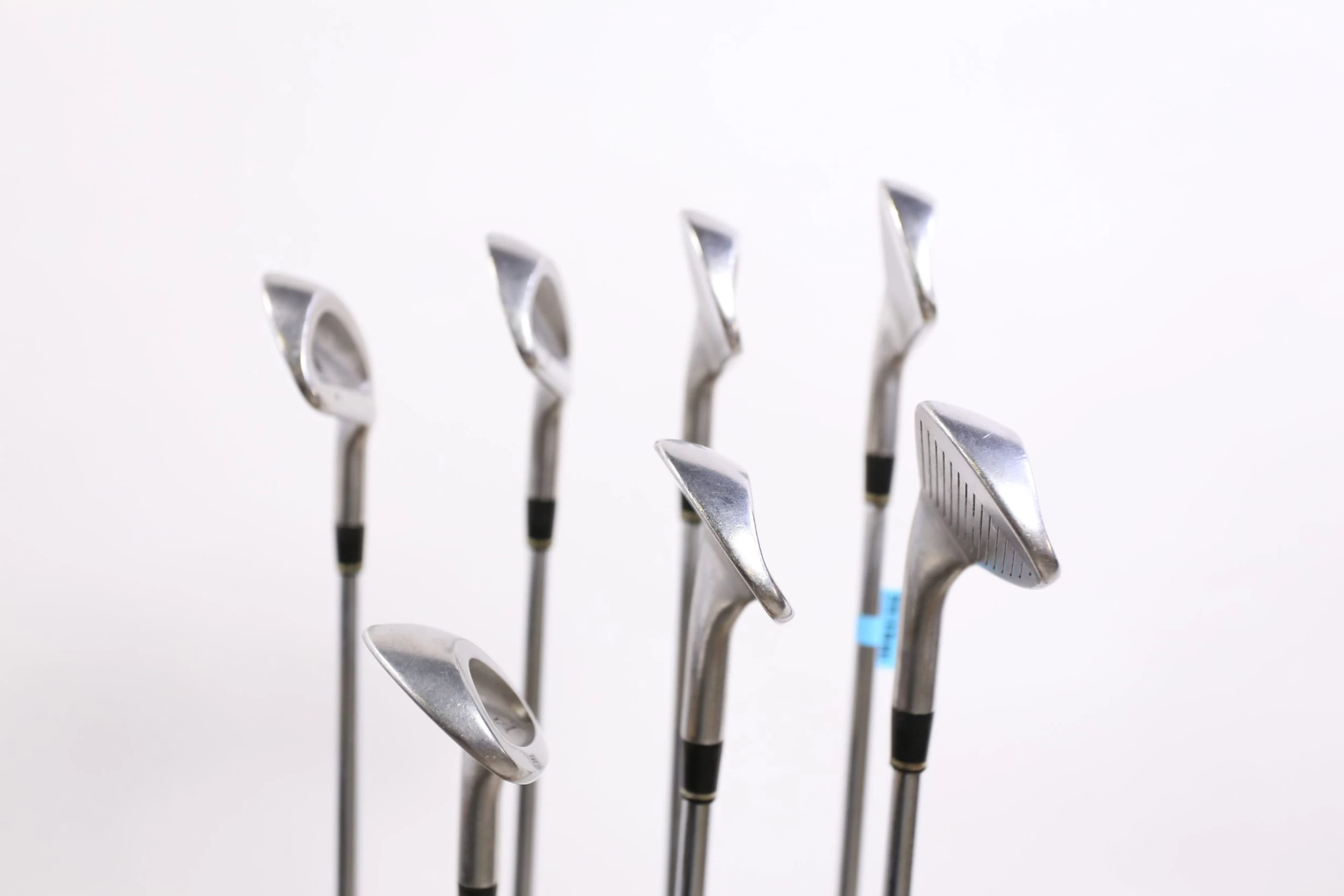 Titleist DCI 962 Iron Set 3-6,8-9,lw RH Steel Dynamic Gold Sensicore Regular Fle - Image 3