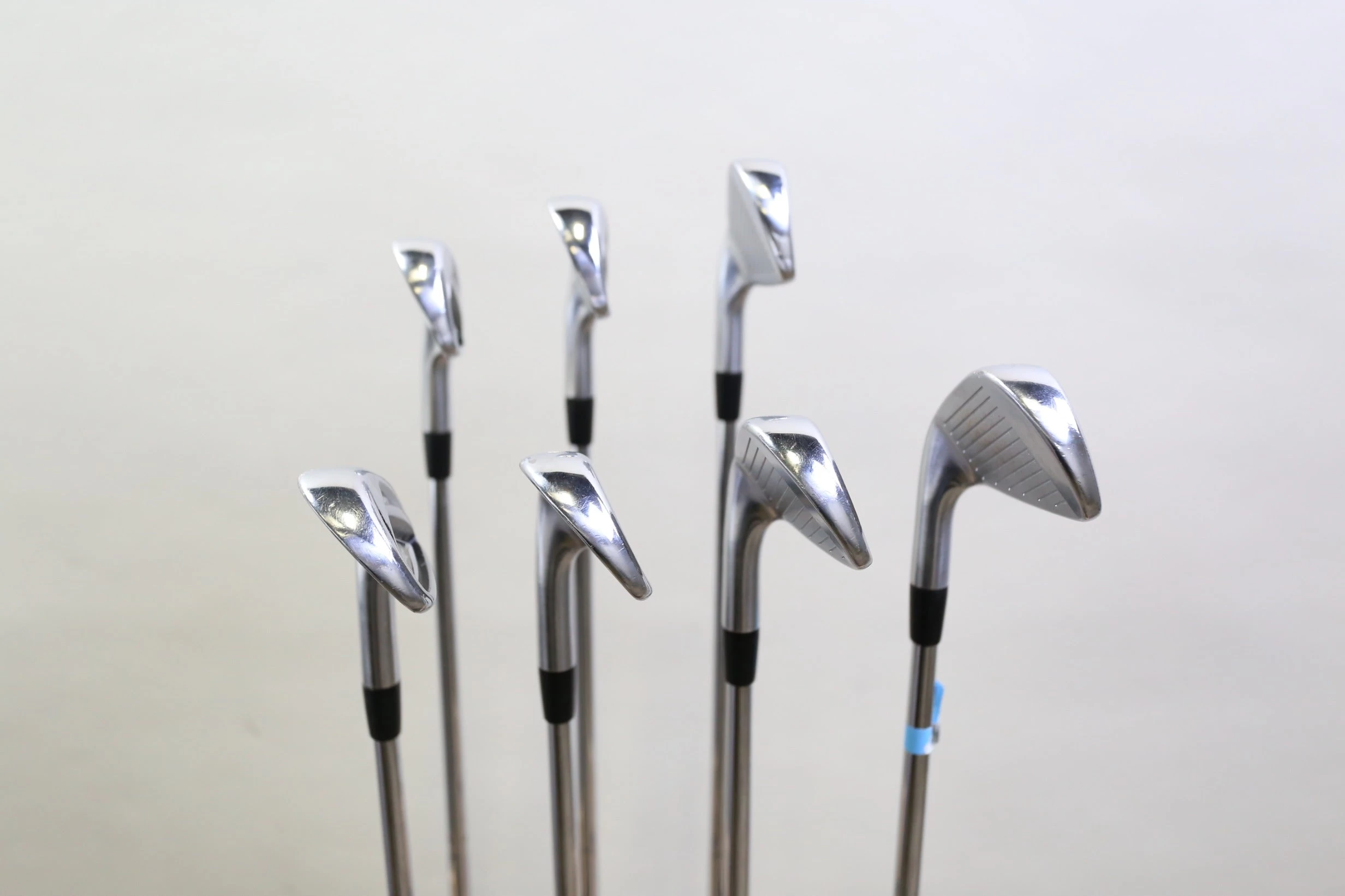 Titleist AP1 716 4-PW Iron Set RH -0.25 In True Temper Steel Shaft Stiff Flex - Image 3