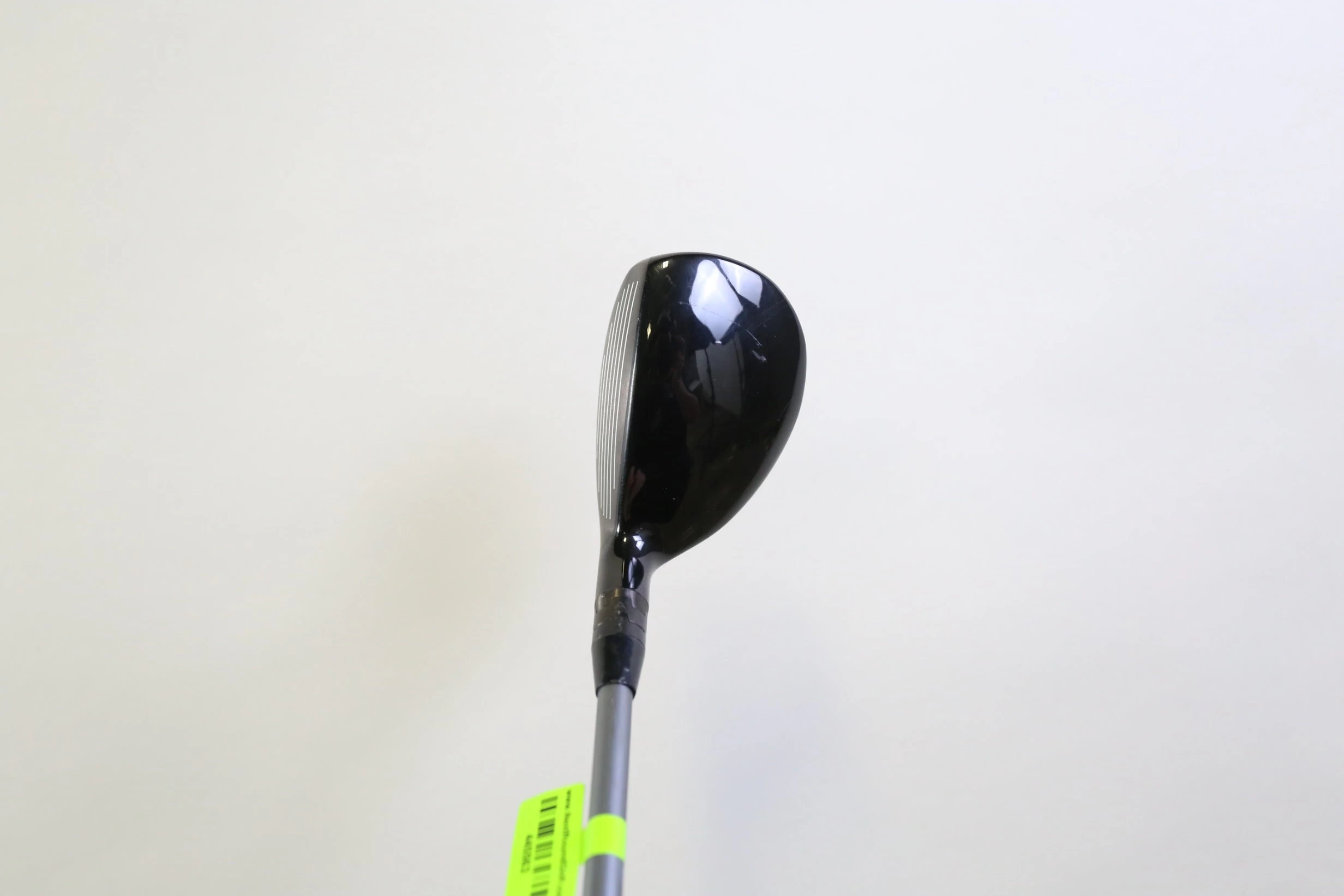 Titleist 910H 19* Hybrid RH 40.5 In Mitsubishi JAVLN Graphite Shaft Regular Flex - Image 6