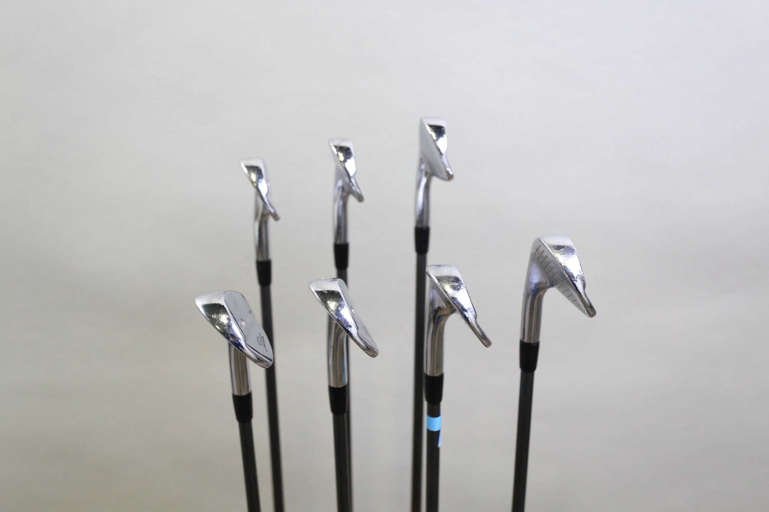 Titleist MB 710 Forged 4-9, PW Iron Set RH Aldila VS Graphite Shafts Regular - Image 3