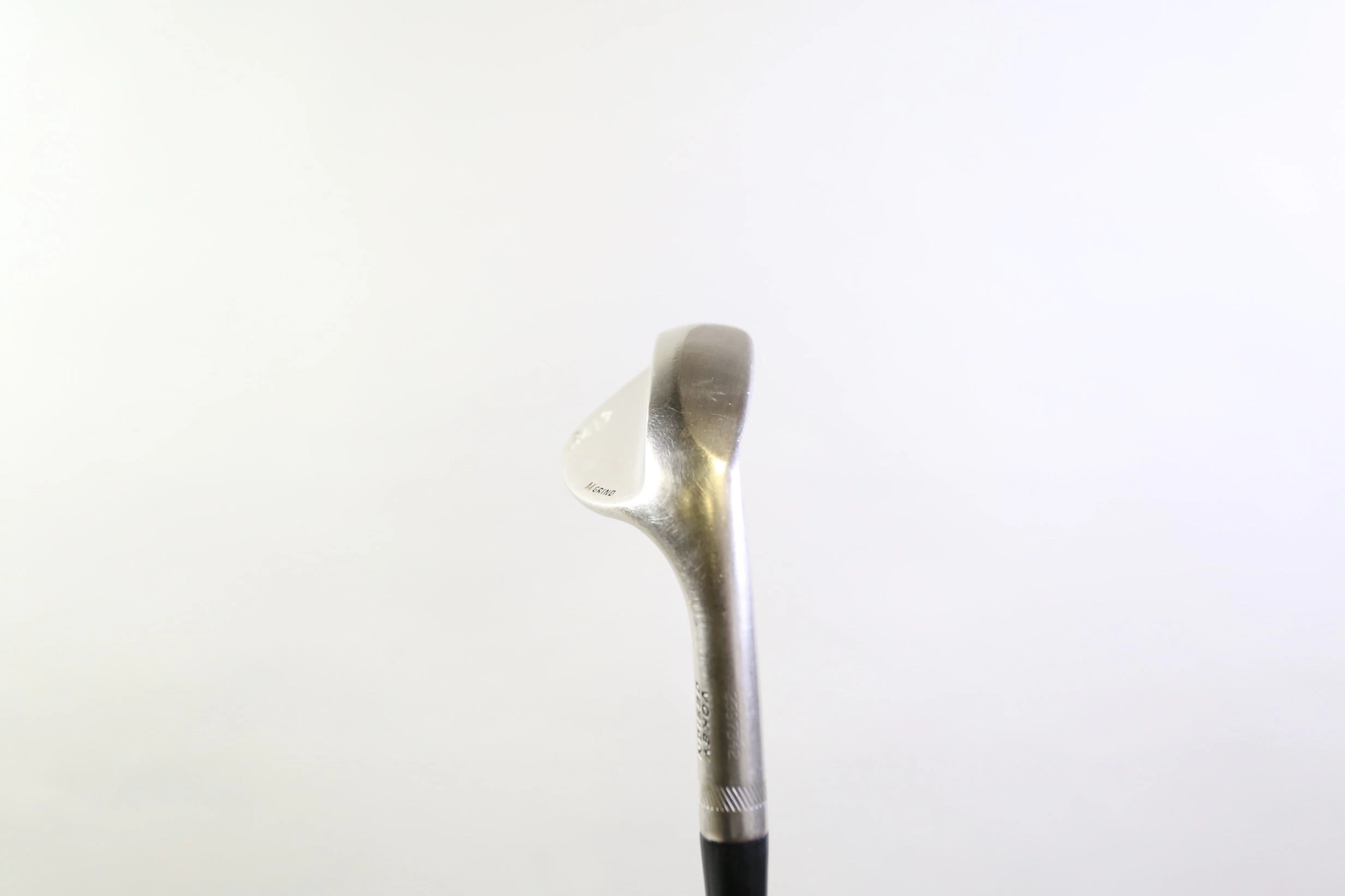 Titleist Vokey SM5 Gold Nickel M Grind 58* Wedge RH 35 In Steel Soft Regular - Image 3