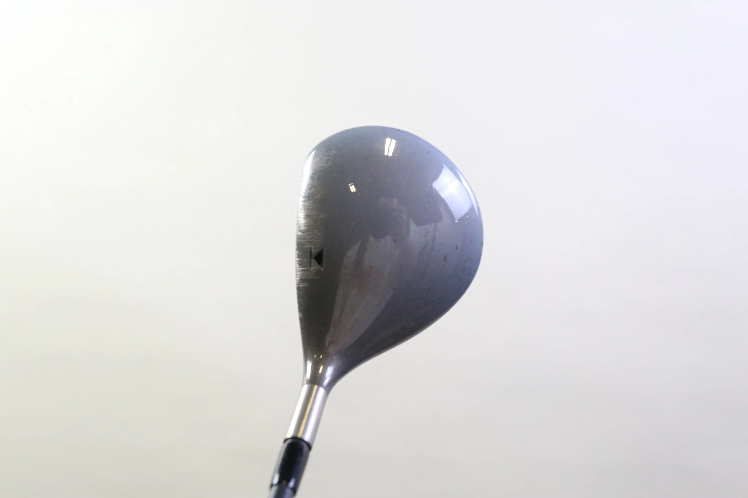 Titleist 975D Driver - Right-Handed - 10.5 Degrees - Stiff Flex - Image 7