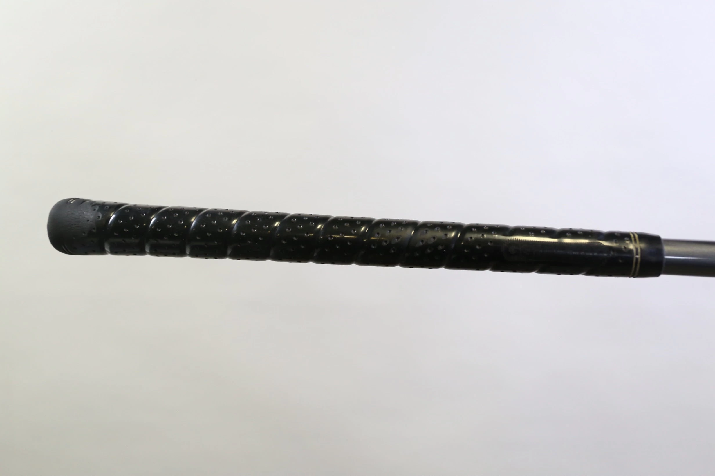 Titleist 913D3 Driver - Right-Handed - 9.5 Degrees - Regular Flex - Image 9