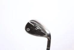 Titleist Vokey SM7 Tour Chrome S Grind Wedge 35 In RH 54* Titleist Steel Stiff