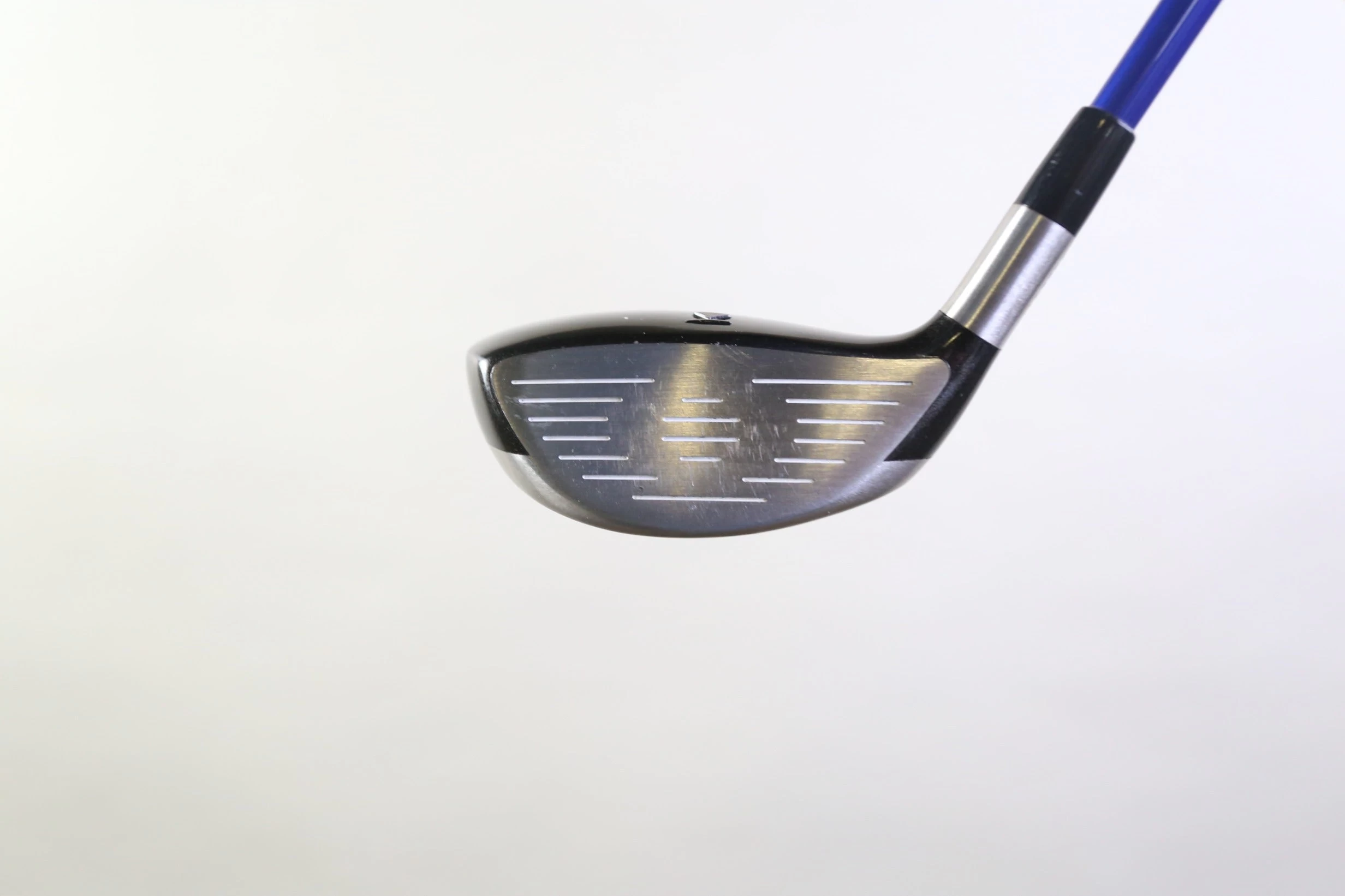 Titleist 904F 5 Wood 19* RH 42.5 In Graphite Design Shaft Stiff Flex - Image 6