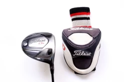 Titleist 910D2 Driver - Right-Handed - 8.5 Degrees - Extra Stiff Flex