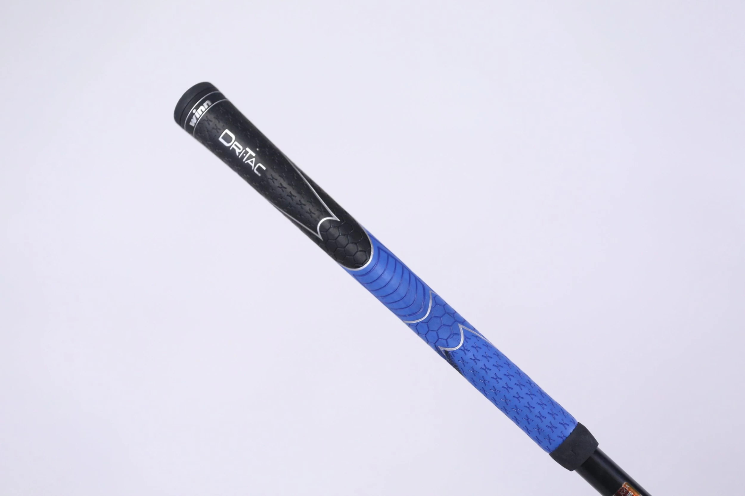 Titleist 910D3 Driver - Right-Handed - 8.5 Degrees - Stiff Flex - Image 8