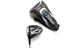 Titleist 915D2 Driver - Left-Handed - 9.5 Degrees - Stiff Flex